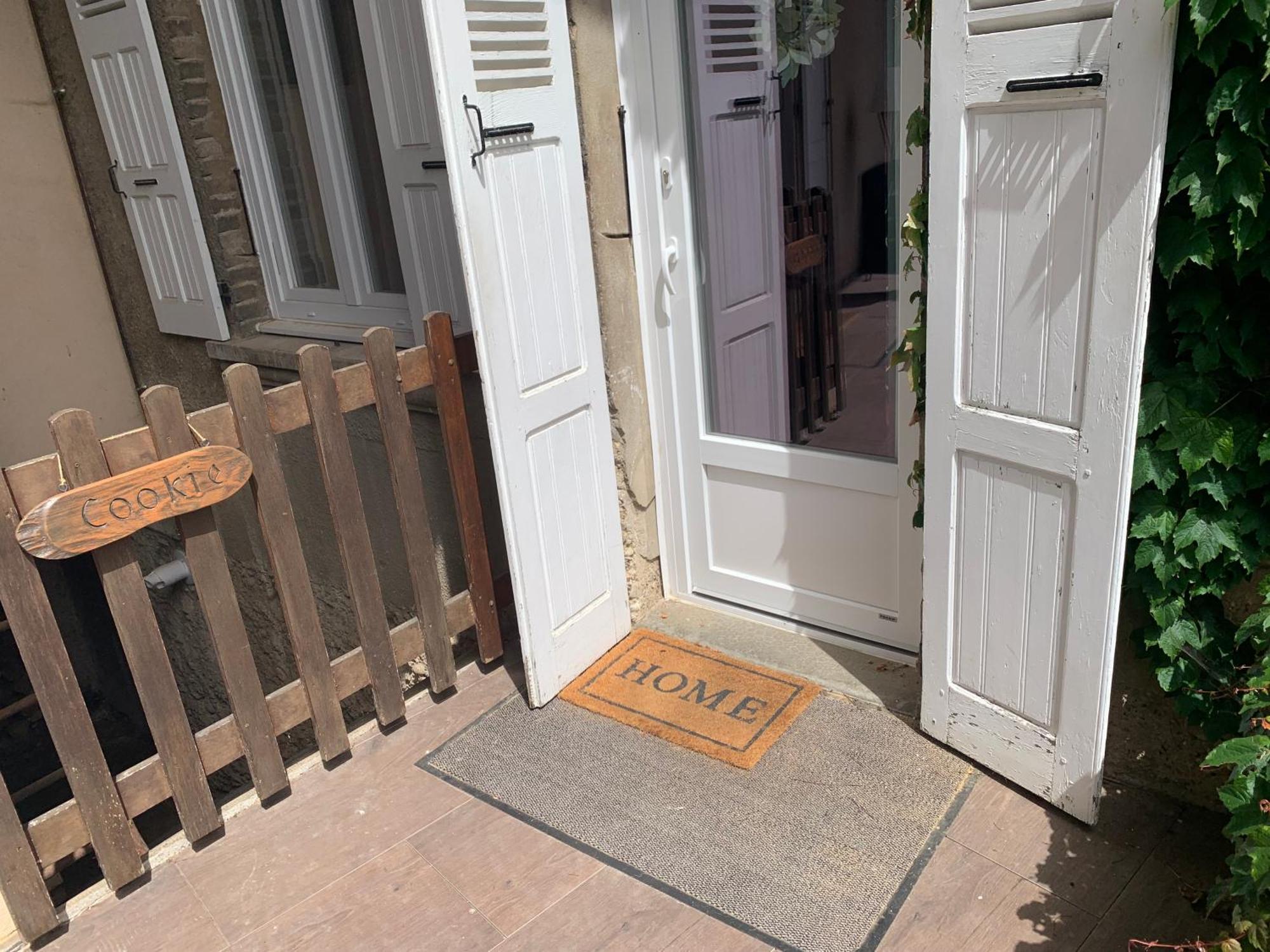 Cookie Home Dolomieu Exterior photo